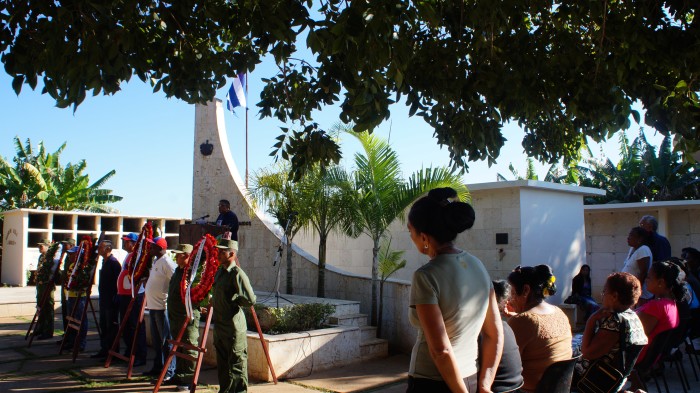 Homenaje a los Héroes y Mártires de la Patria en Amancio. Foto: Bárbara Borrás Aguilar