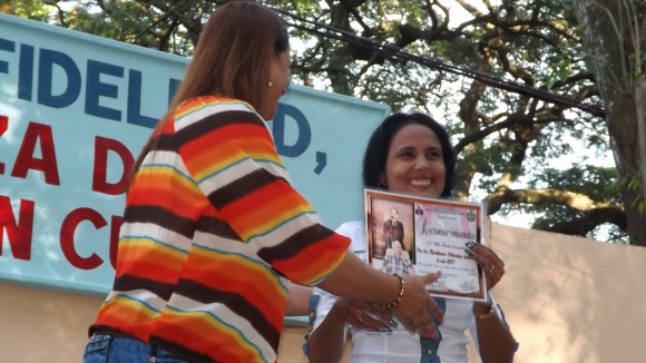 Amancio celebra advenimiento año 59 de la Revolución. Foto: Rafael Aparicio Coello.