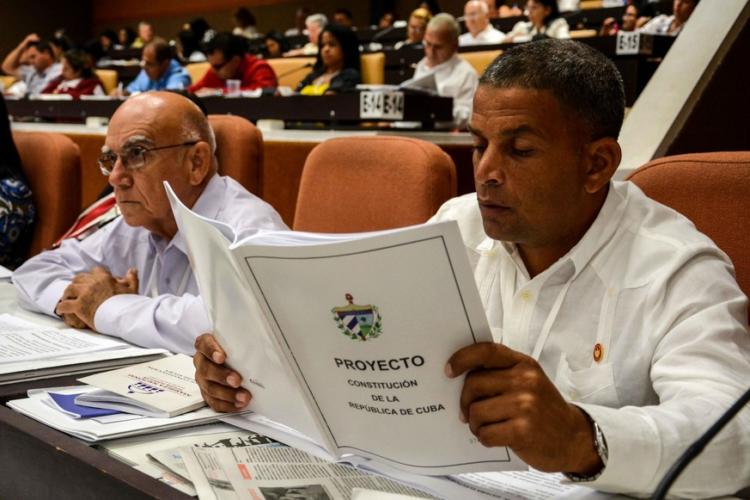 Parlamento Cubano, proyecto constitucional