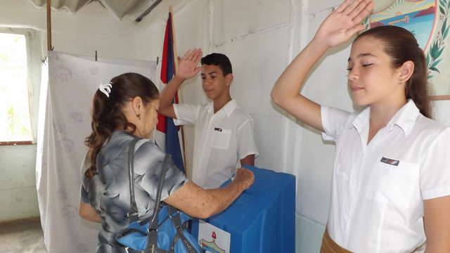 Pinos Nuevos en Amancio garantizan éxito del referendo constitucional. Foto: Archivo