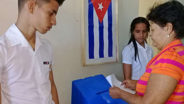 Colegio Electoral de la circunscripción 10, en Amancio. Foto: Niria Isabel Cardoso Estrada.