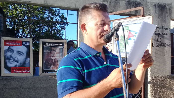 Reconocen comunitarios de la circunscripción 9 en Amancio. Foto. Niria Isabel Cardoso Estrada.