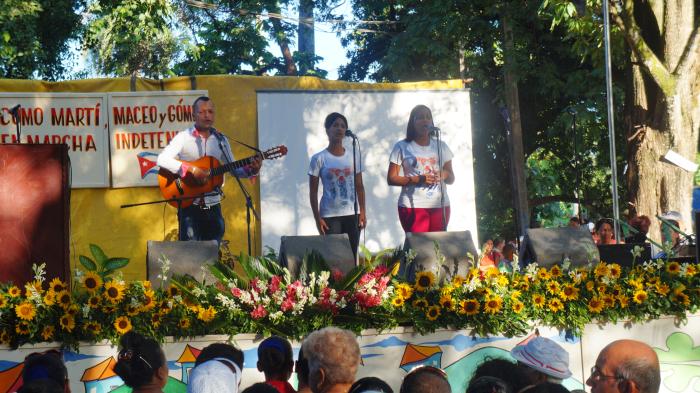 Acto municipal por el 26 de Julio en Amancio. Foto: Bárbara Borrás Aguilar