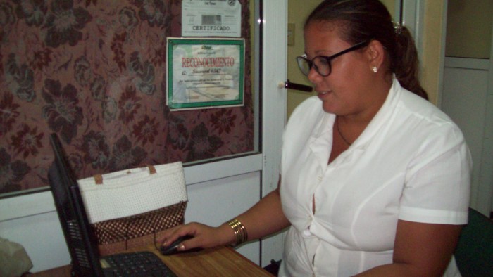 Trabajador Bancario. Foto: Niria Isabel Cardoso Estrada