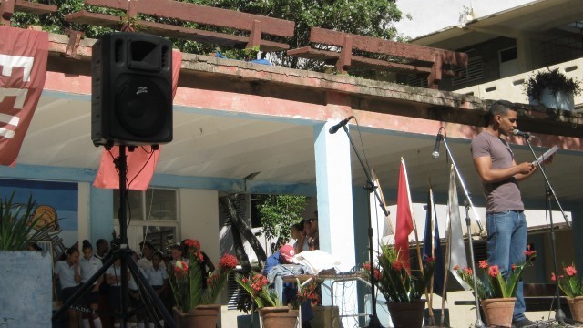 Denuncia estudiantil en Amancio. Foto: Rafael Aparicio Coello