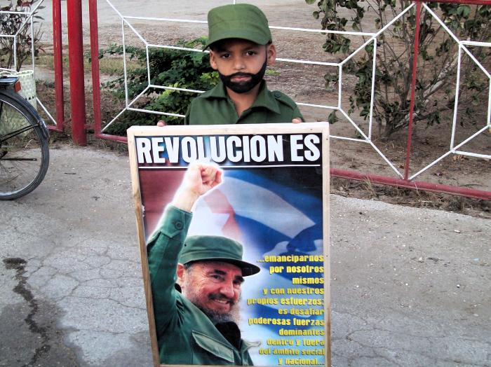 A 164 años del natalicio del hombre de La Edad de Oro, nuestro José Martí. Foto: Niria Isabel Cardoso Estrada.