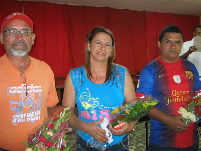 Despiden delegados al Séptimo Congreso del PCC en Amancio. Foto: Rafael Aparicio Coello
