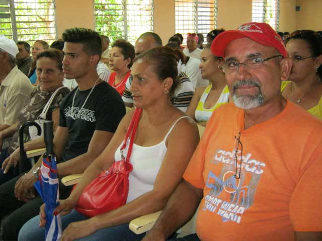 Despiden delegados al Séptimo Congreso del PCC en Amancio. Foto: Rafael Aparicio Coello