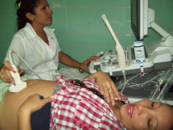 Amancio por mejorar programa de salud reproductiva en 2018